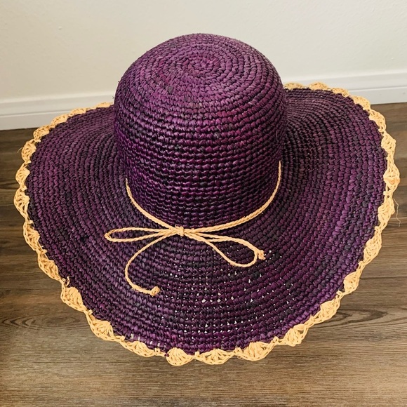 Natural fiber hat
